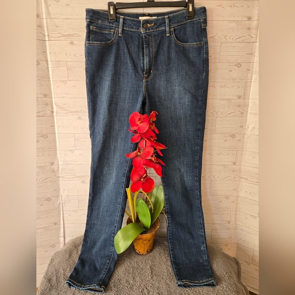 721 Levi Strauss Jeans High Rise Skinny Sz 32